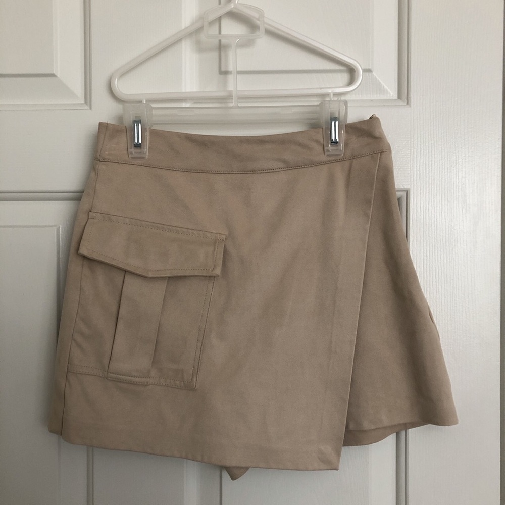 Zara tan skort